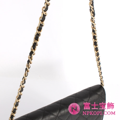 シャネル CHANEL 2.55シリーズ マトラッセライン アンティークレザー ショルダーバッグ ブラック＆ゴールド A35301KKKKA 【2012年春夏新作】